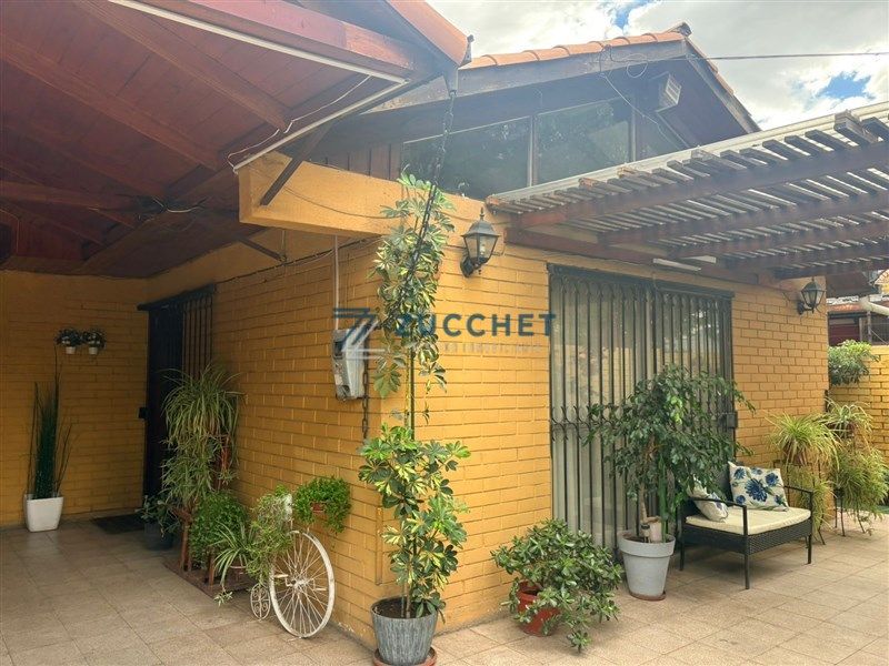 Casa en Maipú en venta, código 5605