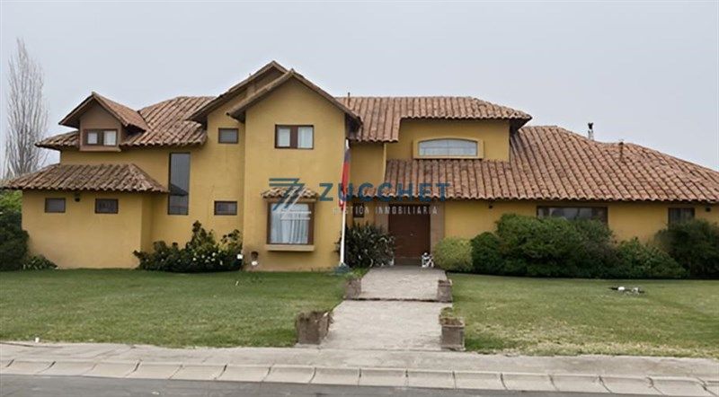 Casa en Rinconada en venta, código 5608