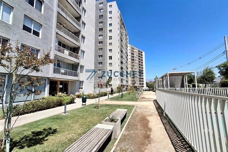 Departamento en Pudahuel en arriendo, código 5658
