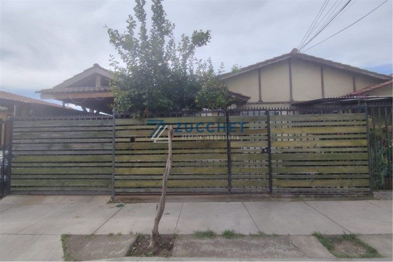 Casa en Padre Hurtado en venta, código 5670